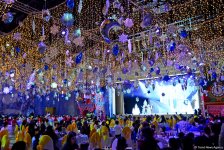 Сказочные герои спасают Новый год в Баку (ФОТО)