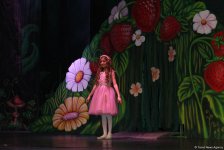 В бакинской русской драме отметили Рождество (ФОТО)