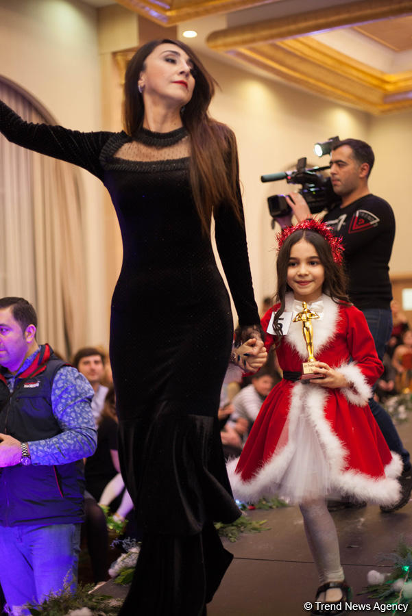 В 2019 год с новой модой – красочный вечер в Баку (ФОТО)