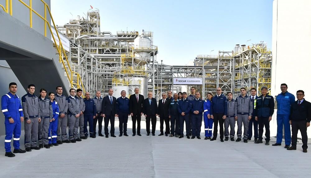 Президент Ильхам Алиев принял участие в открытии завода «SOCAR карбамид» в Сумгайыте (ФОТО)