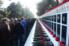 Общественность Азербайджана чтит светлую память жертв трагедии 20 января (ФОТО)