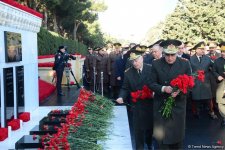 Общественность Азербайджана чтит светлую память жертв трагедии 20 января (ФОТО)