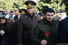 Общественность Азербайджана чтит светлую память жертв трагедии 20 января (ФОТО)