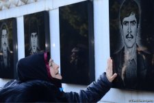 Общественность Азербайджана чтит светлую память жертв трагедии 20 января (ФОТО)