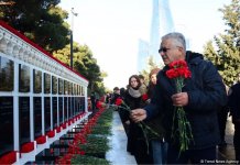 Общественность Азербайджана чтит светлую память жертв трагедии 20 января (ФОТО)