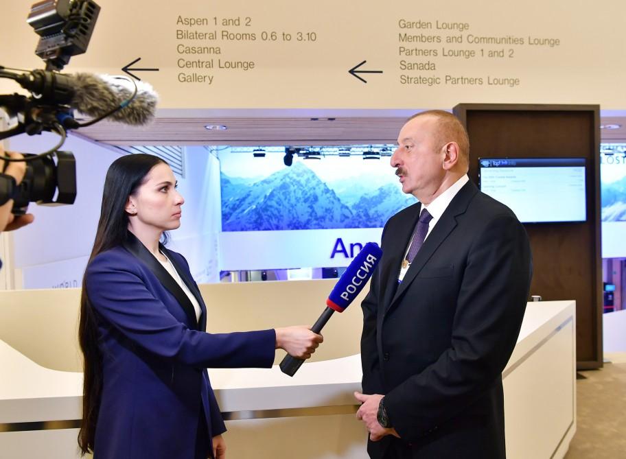 Президент Ильхам Алиев в Давосе дал интервью телеканалу "Россия 1" (ФОТО)