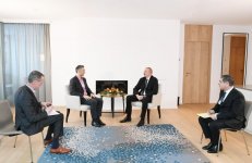 President Aliyev met with Chief Executive Officer of Signify (PHOTO)