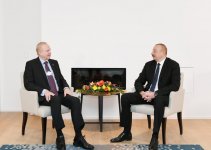 Президент Ильхам Алиев встретился в Давосе с генеральным исполнительным директором группы BP (ФОТО)
