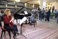 Превосходство иррационального Ираны Гасымовой: На свой страх и риск (ФОТО)
