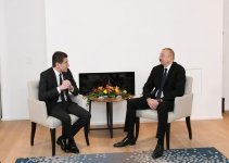 President Aliyev meets Lazard Freres CEO in Davos (PHOTO)