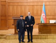 Президент Ильхам Алиев и Первая леди Мехрибан Алиева встретились с семьями шехидов (ФОТО) (версия 3)