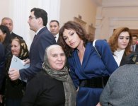 Президент Ильхам Алиев и Первая леди Мехрибан Алиева встретились с семьями шехидов (ФОТО) (версия 3)