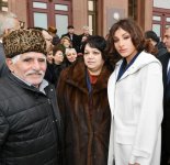 Президент Ильхам Алиев и Первая леди Мехрибан Алиева встретились с семьями шехидов (ФОТО) (версия 3)