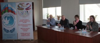 В школах Баку проходит Олимпиада по русскому языку и литературе (ФОТО)