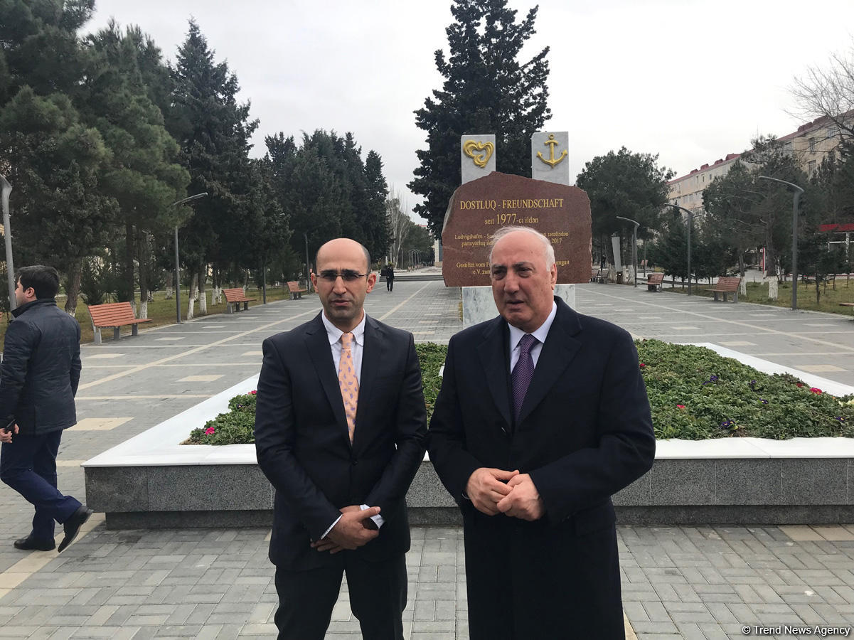 МИД Азербайджана организовал визит представителей посольств и международных организаций в Сумгайыт (ФОТО)