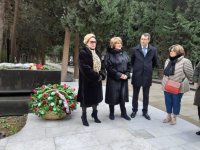 В Баку почтили память Гара Гараева (ФОТО)