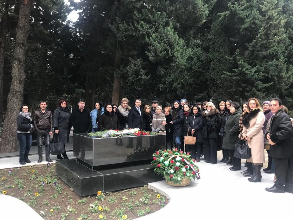В Баку почтили память Гара Гараева (ФОТО)