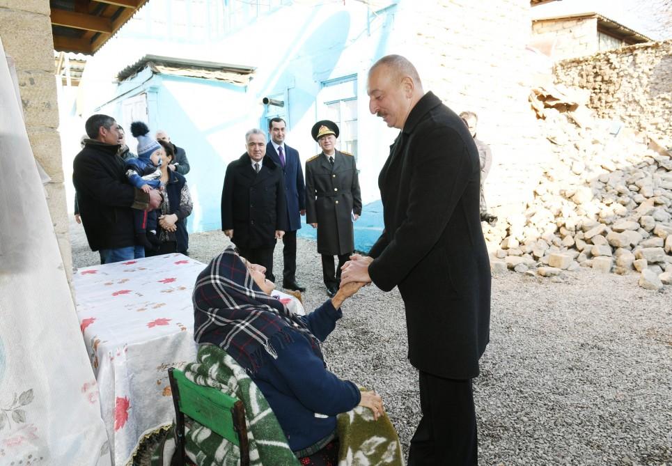 Президент Ильхам Алиев побывал в Шамахе, где произошло землетрясение (ФОТО)