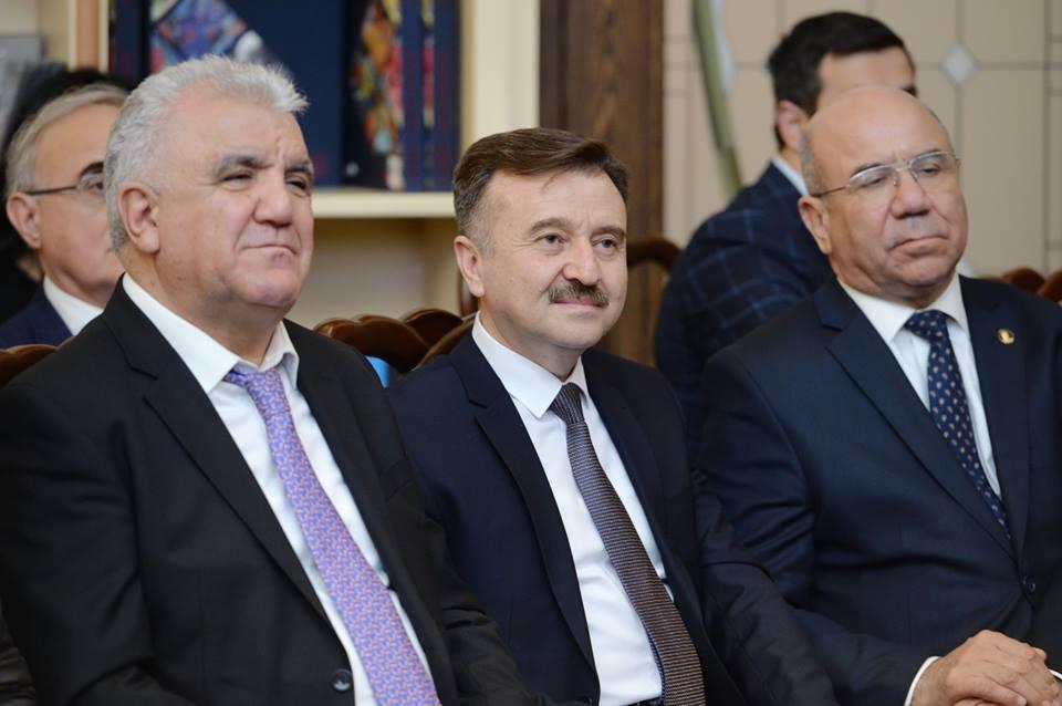 381 вид азербайджанской долмы – Таир Амирасланов представил очередной шедевр   (ФОТО)
