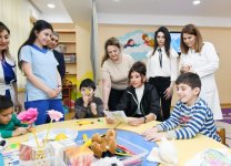 Первый вице-президент Мехрибан Алиева посетила Детский психоневрологический центр в Баку (ФОТО)