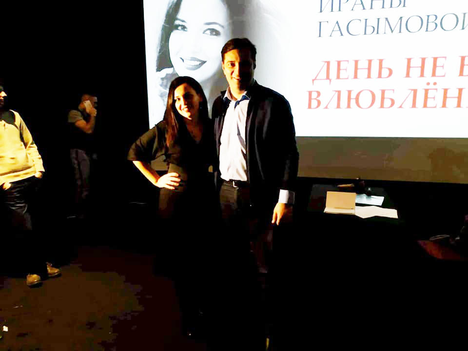 Романтическая история, или День Не всех влюблённых в Баку (ФОТО)
