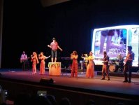 Лучший Адриано Челентано в мире показал великолепное шоу в Баку (ВИДЕО,ФОТО)