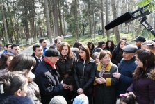 Первый вице-президент Мехрибан Алиева встретилась с гянджинцами в парке культуры и отдыха "Хан багы" (ФОТО)