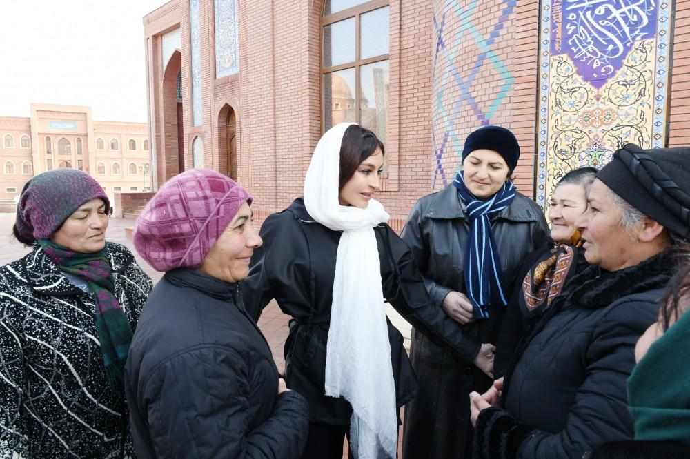 Первый вице-президент Мехрибан Алиева поблагодарила жителей Гянджи за гостеприимство и искренность