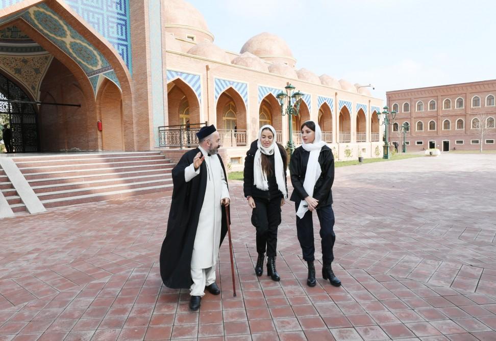 First VP Mehriban Aliyeva visits Imamzade religious complex in Ganja (PHOTO)