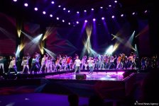 В Баку прошел  гала-концерт Международного детского музыкального фестиваля "ЗИМА" (ФОТО)