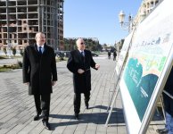 Президент Ильхам Алиев встретился на приморском бульваре Сумгайыта с жителями города (ФОТО) (версия 2)