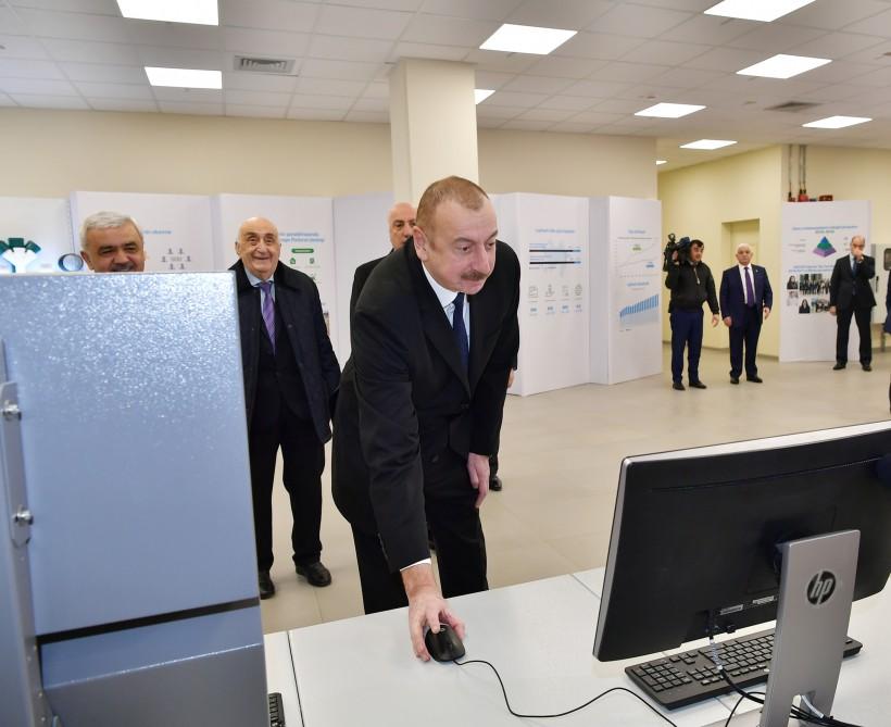 Президент Ильхам Алиев принял участие в открытии завода “SOCAR Polymer” по производству полиэтилена высокой плотности в Сумгайыте (ФОТО)