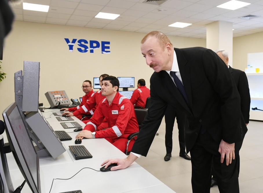 Президент Ильхам Алиев принял участие в открытии завода “SOCAR Polymer” по производству полиэтилена высокой плотности в Сумгайыте (ФОТО)