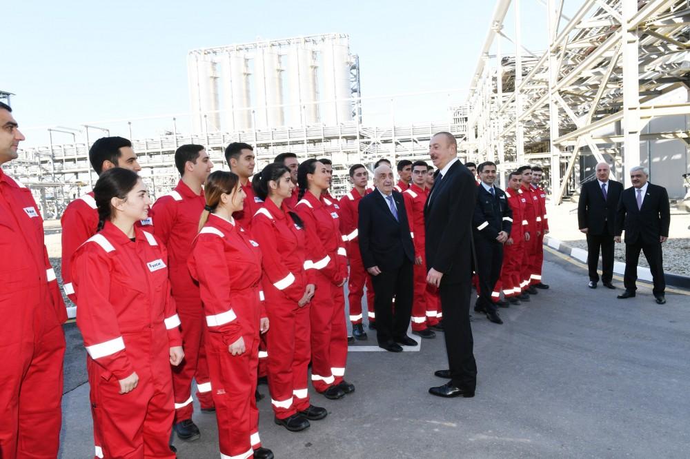 Президент Ильхам Алиев принял участие в открытии завода “SOCAR Polymer” по производству полиэтилена высокой плотности в Сумгайыте (ФОТО)