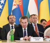 Президент Ильхам Алиев принял участие в пятом заседании министров в рамках Консультативного совета Южного газового коридора в Баку (ФОТО)