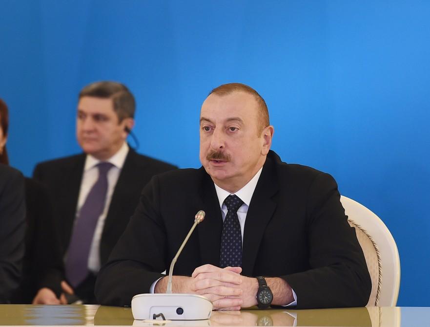 Президент Ильхам Алиев принял участие в пятом заседании министров в рамках Консультативного совета Южного газового коридора в Баку (ФОТО)