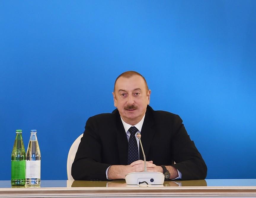 Президент Ильхам Алиев принял участие в пятом заседании министров в рамках Консультативного совета Южного газового коридора в Баку (ФОТО)