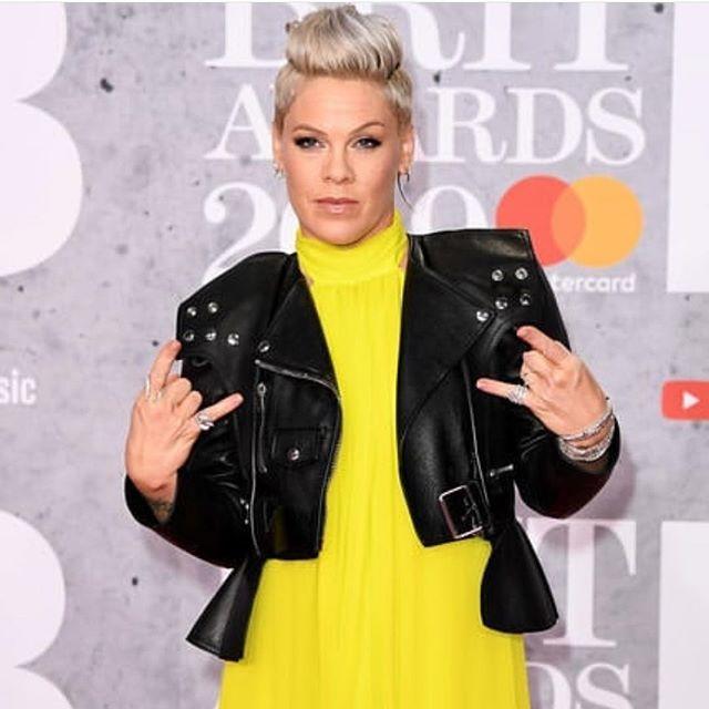 Названы победители музыкальной премии BRIT Awards 2019 (ФОТО)