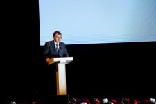 В Баку состоялся показ фильма "Два посторонних человека" (ФОТО)