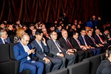 В Баку состоялся показ фильма "Два посторонних человека" (ФОТО)