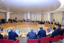 В Университете ADA представлен отчет о незаконной деятельности на оккупированных Арменией территориях Азербайджана (ФОТО)