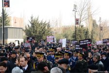 История создания памятника "Крик Матери", посвященного Ходжалинскому геноциду  (ФОТО)