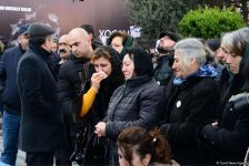 История создания памятника "Крик Матери", посвященного Ходжалинскому геноциду  (ФОТО)