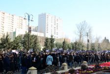 Общественность Азербайджана чтит память жертв Ходжалинского геноцида (ФОТО)
