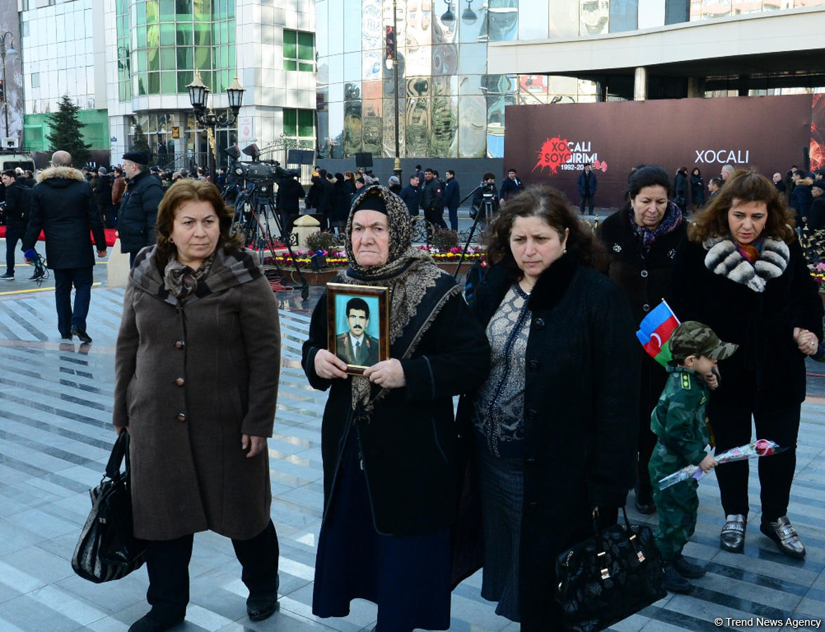 История создания памятника "Крик Матери", посвященного Ходжалинскому геноциду  (ФОТО)