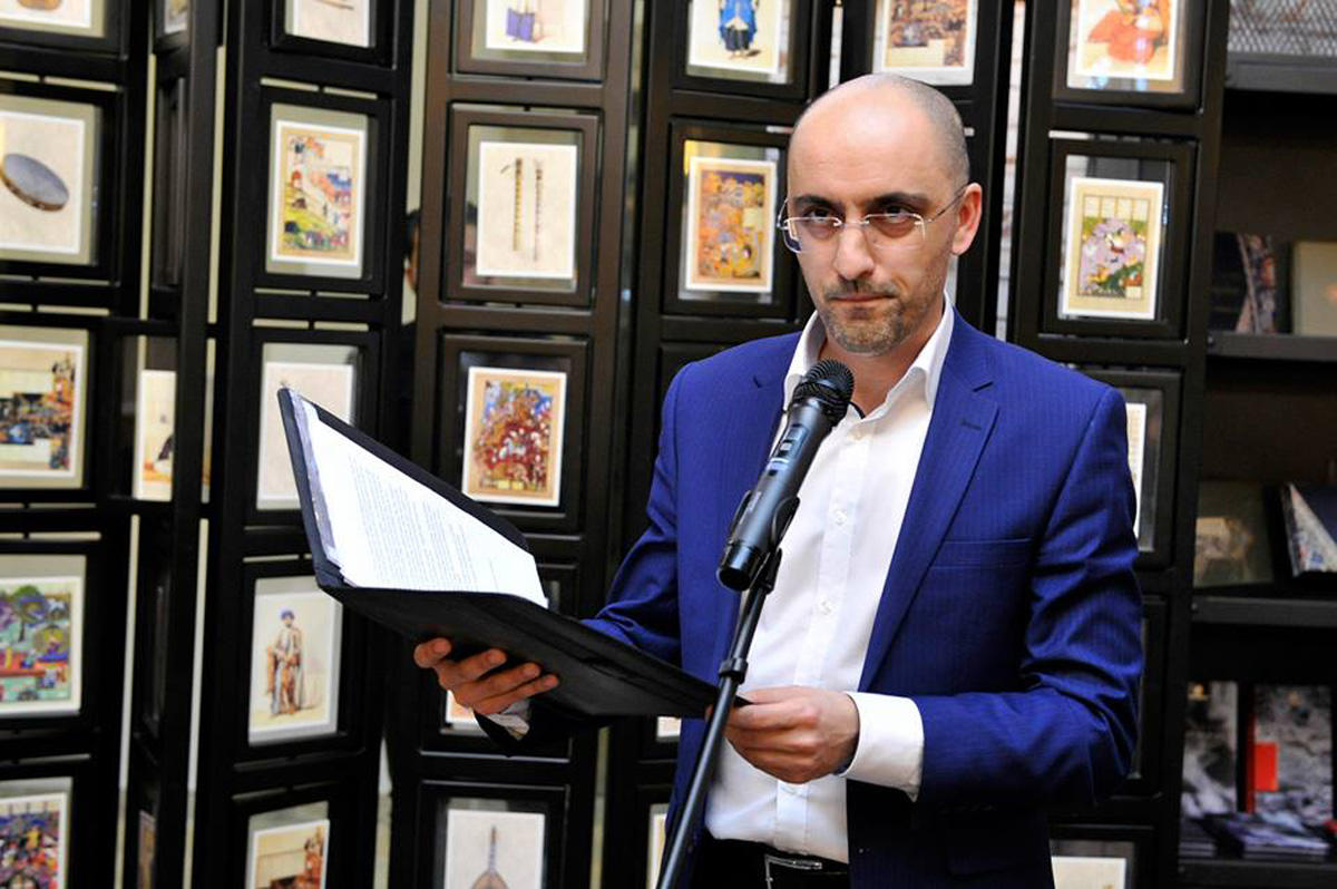 Baku Book Center презентовал проект "Cry", посвященный Ходжалинскому геноциду (ФОТО)