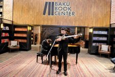 Baku Book Center презентовал проект "Cry", посвященный Ходжалинскому геноциду (ФОТО)