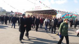 Эльдар Азизов: Соответствующим структурам однозначно поручено обеспечить низкие цены на ярмарках (ФОТО)