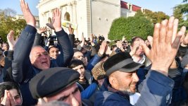 Президент Ильхам Алиев на месте ознакомился с работой по ликвидации последствий землетрясения в Агсу (ФОТО)