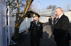 Президент Ильхам Алиев на месте ознакомился с работой по ликвидации последствий землетрясения в Агсу (ФОТО)